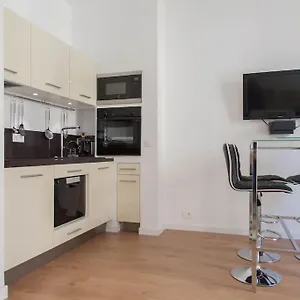 #28 1 Bdr Flat Ac Balcony Hper 10mins To & Old Town Nice